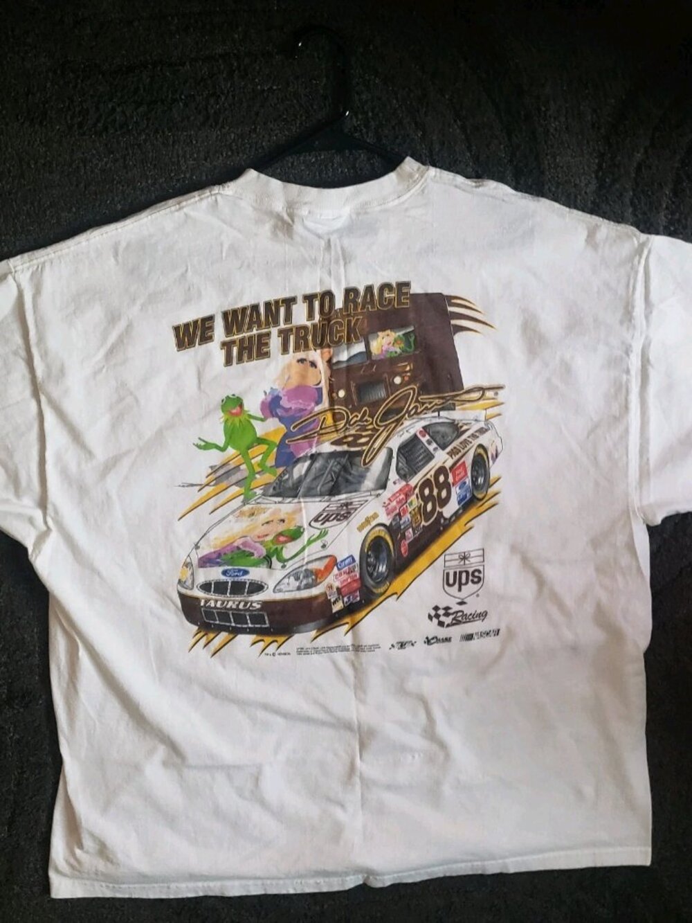 Vintage KC Dale Jarrett #88 UPS Muppet Show Racing Shirt White 2XL NASCAR